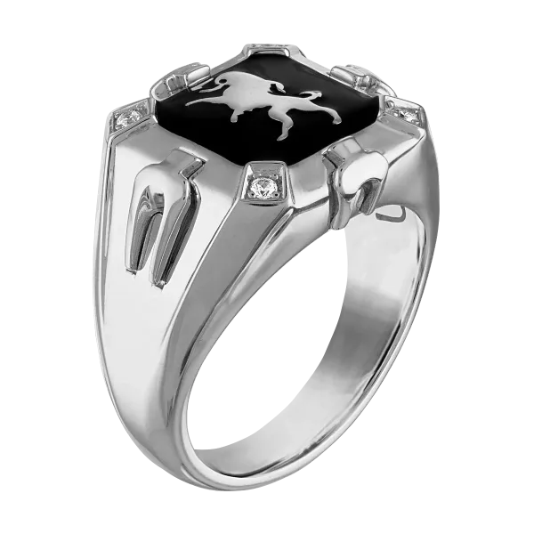 Crest of Bohemia Ring