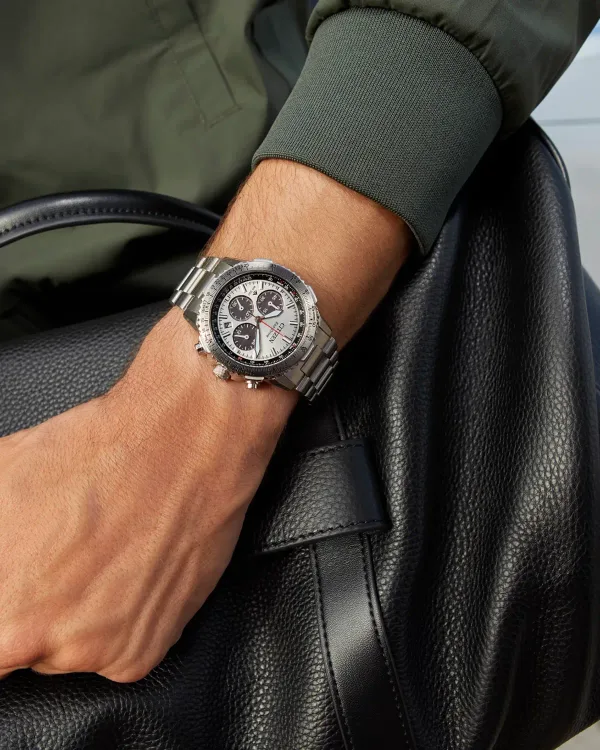 Promaster Navihawk