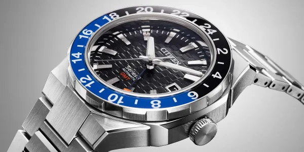 Series8 880 GMT