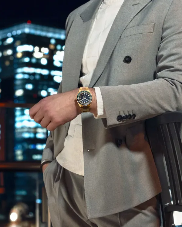 Series8 880 GMT